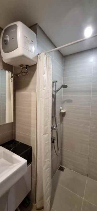 jual e fullfurnished west vista cengkareng jak bar