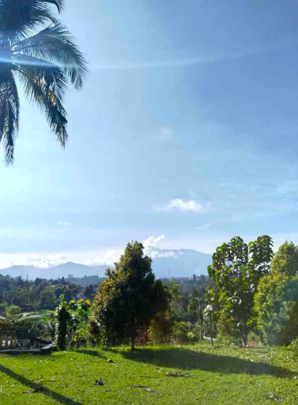 jual hotel resort bagus di kawasan megamendung bogor