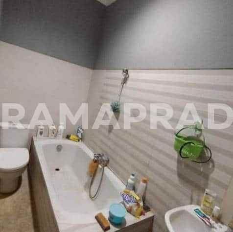 jual rumah 2 lantai 4 kamar kebo iwa denpasar