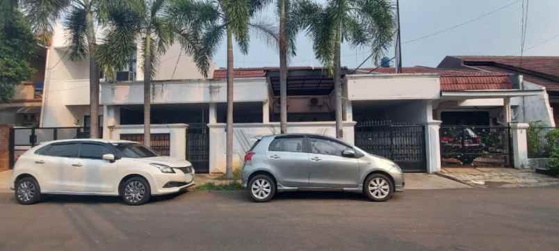 jual rumah di kavling dki pondok kelapa butuh uang