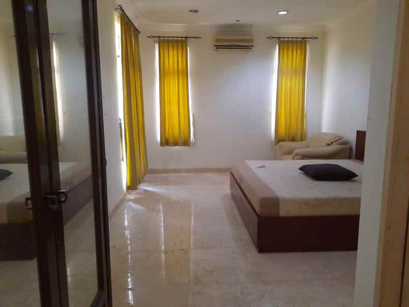 jual rumah giri loka bsd tangerang