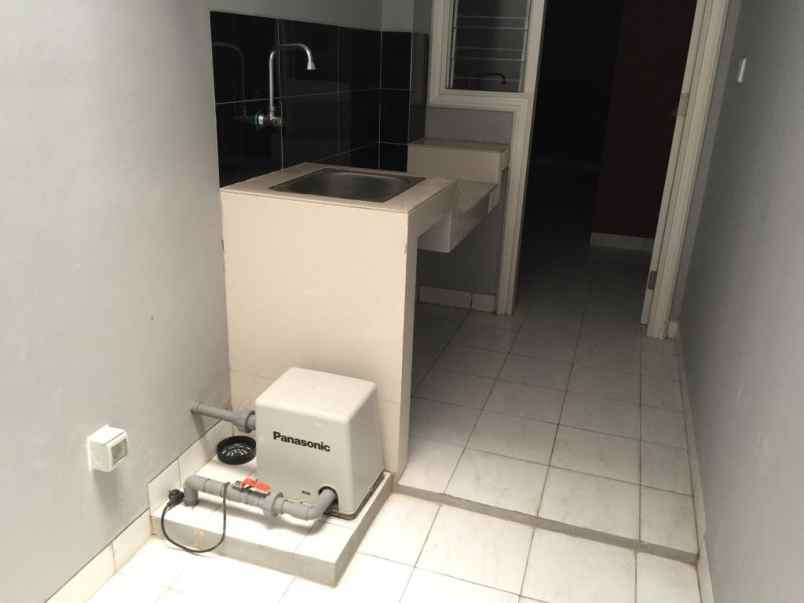 jual rumah hook taman surya jak bar