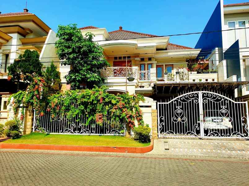jual rumah mewah boulevard araya 1 surabaya timur