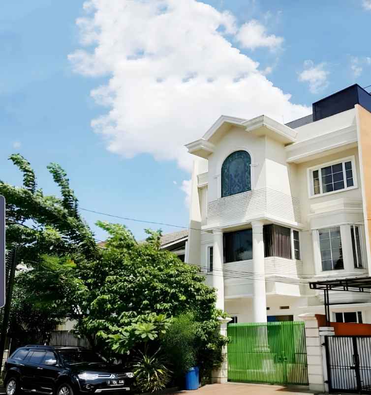 kost putri dekat umn universitas multimedia nusantara