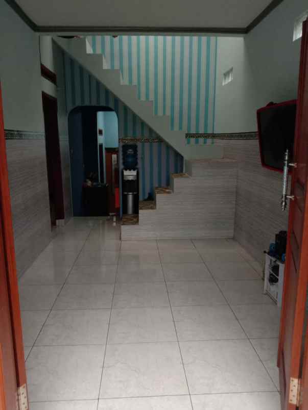 murah bgttt dijual rumah 300 jutaan di cipageran