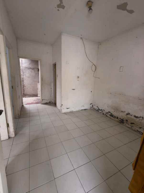 over kredit full renovasi di pesona kahuripan 4