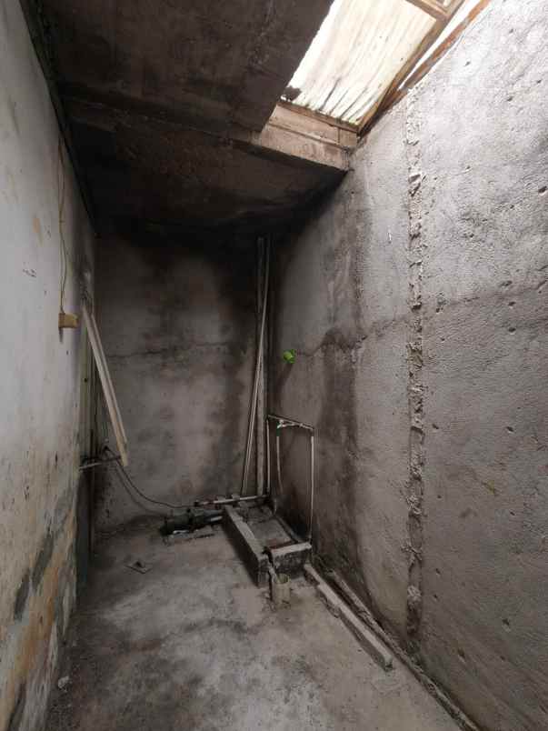 over kredit full renovasi di pesona kahuripan 4