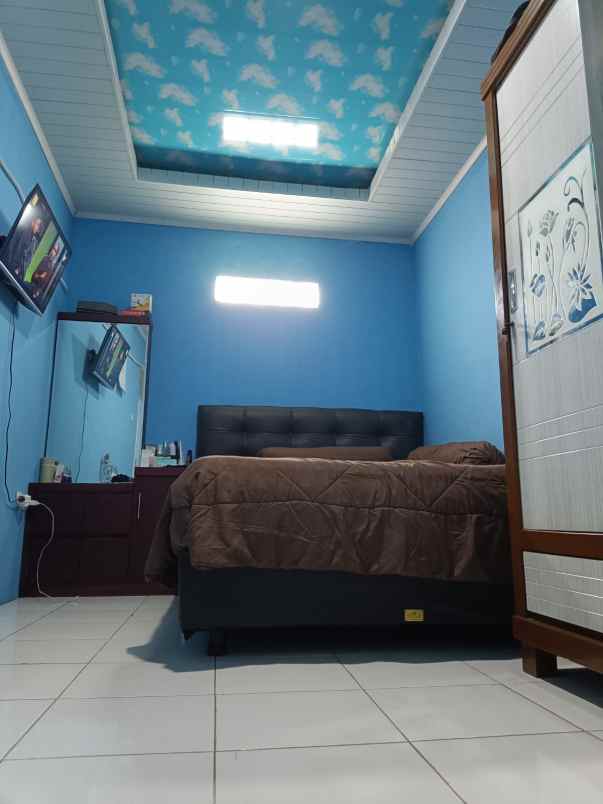 over rumah 2 5 lantai cibitung bekasi