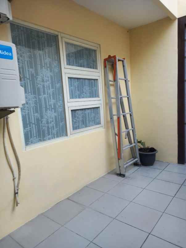 perum taman pondok jati sepanjang taman