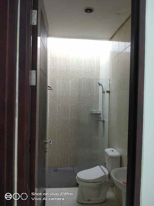 puri kencana depok jawa barat nego