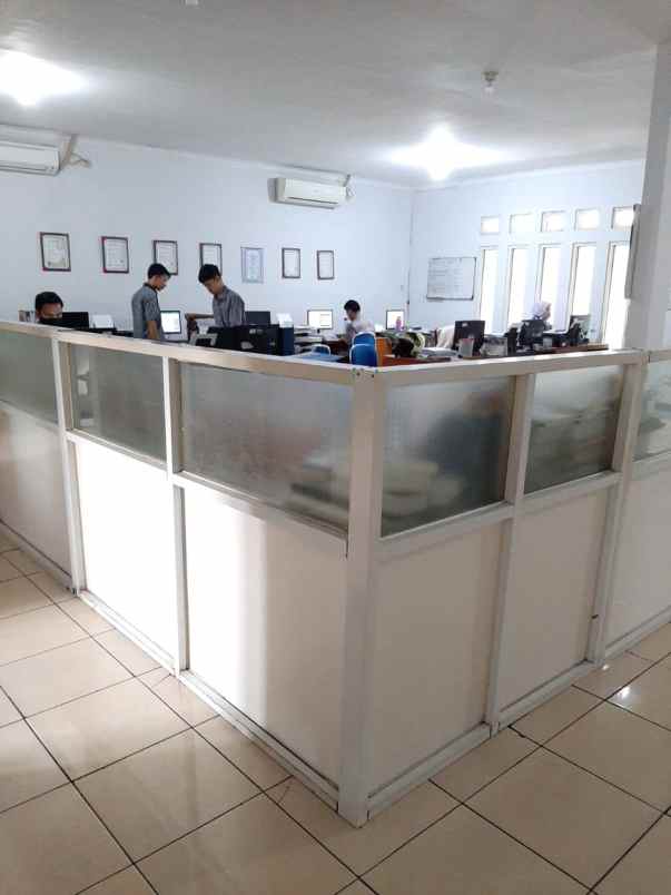 ruko 3 lantai jl purwakarta raya antapani bandung