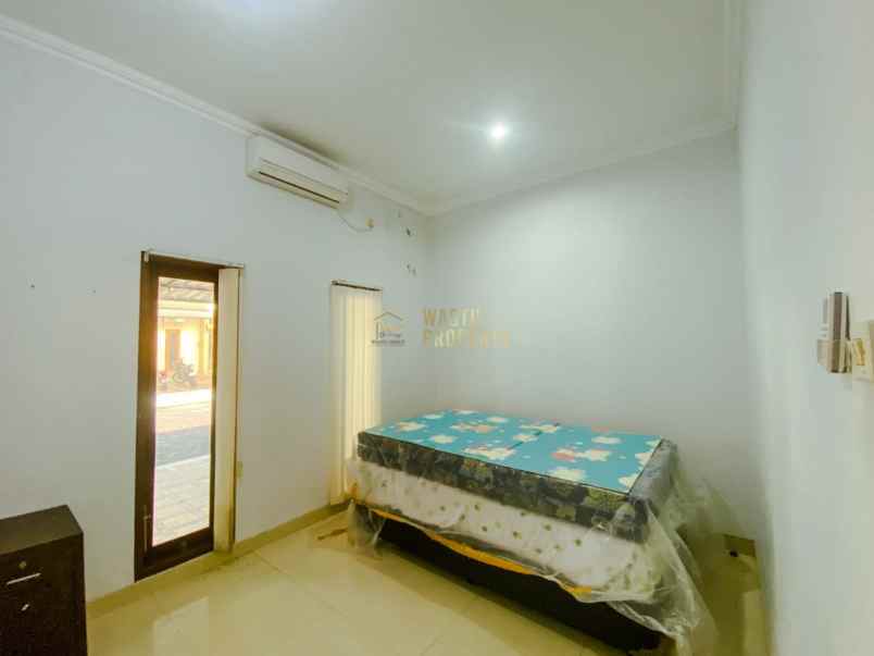 rumah 2 lantai di perumahan pondok permai babarsari