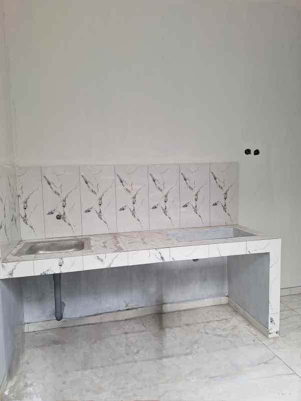 rumah 2 lantai siap huni di taman asri pedurungan