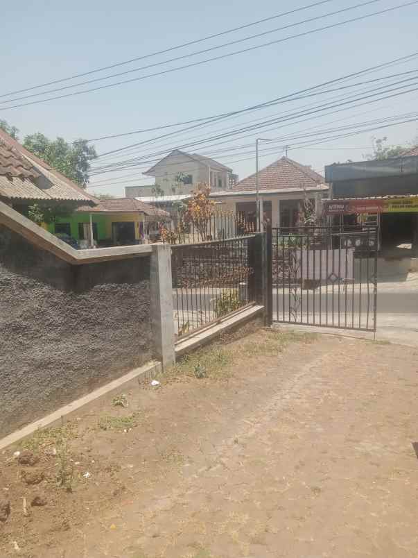 rumah 2unit tanah kota batu madewo apples