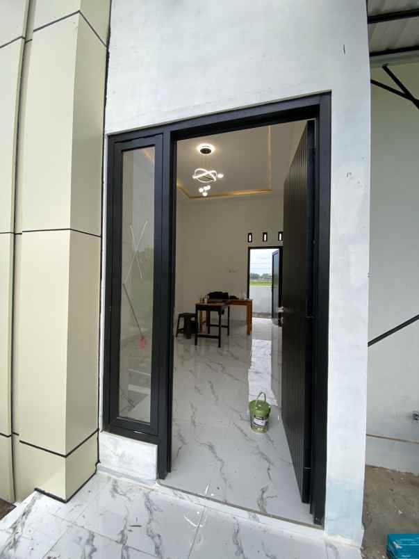 rumah 400 jutaan di jalan imogiri barat shm