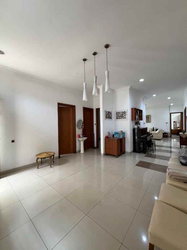 rumah bagus dekat mall di villa galaxy bekasi selatan
