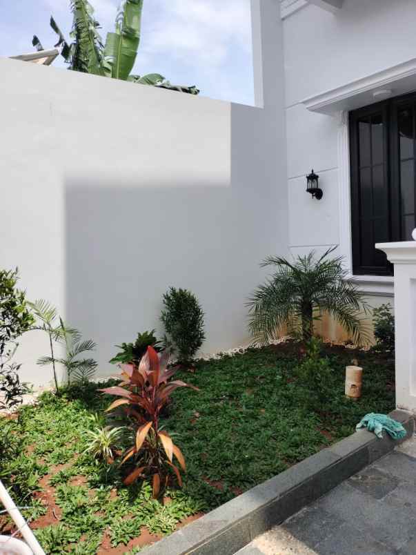 rumah baru 2 lantai disain elegant di jagakarsao