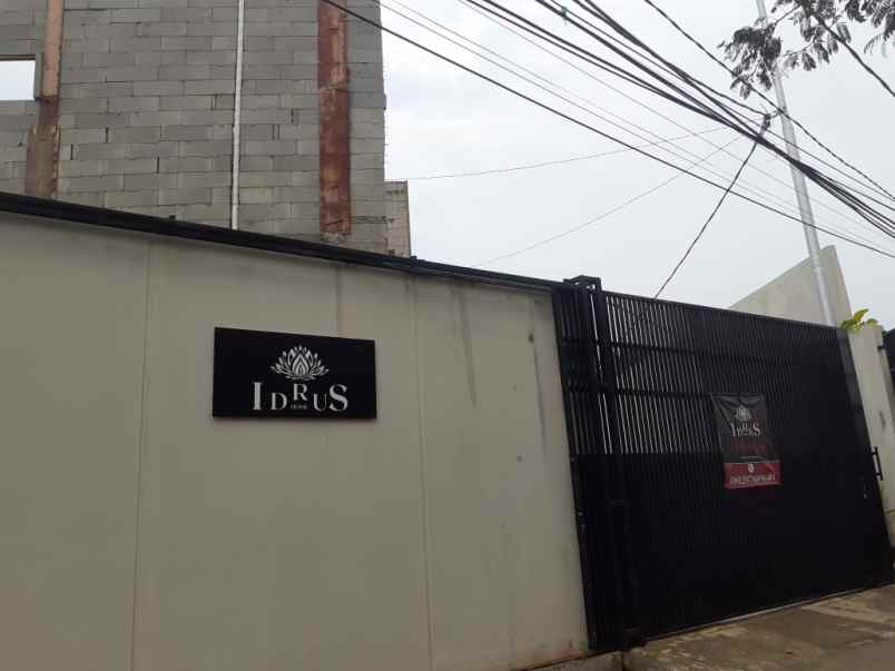 rumah baru 2 lantai idrus home bekasi dijual