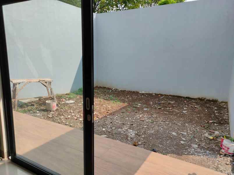 rumah baru di arcamanik dekat antapani