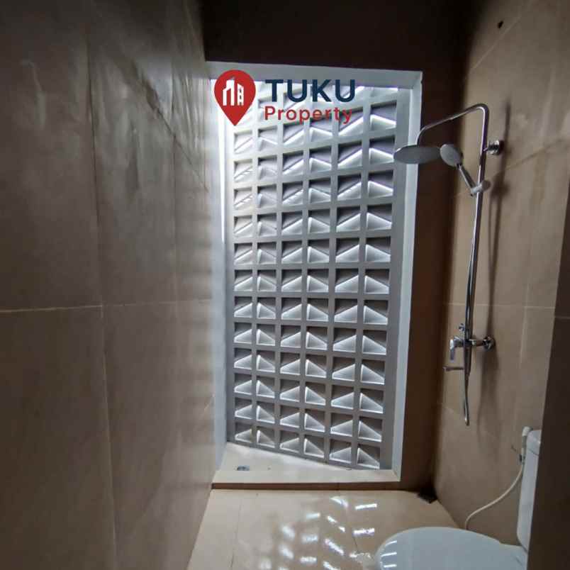 rumah baru free biaya dan cicilan 6 bulan