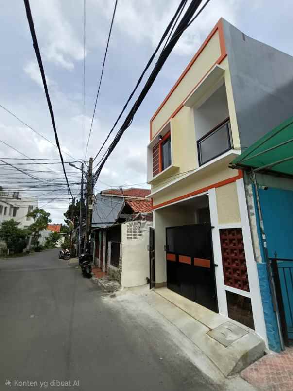 rumah baru lokasi strategis di rawasari jakpus