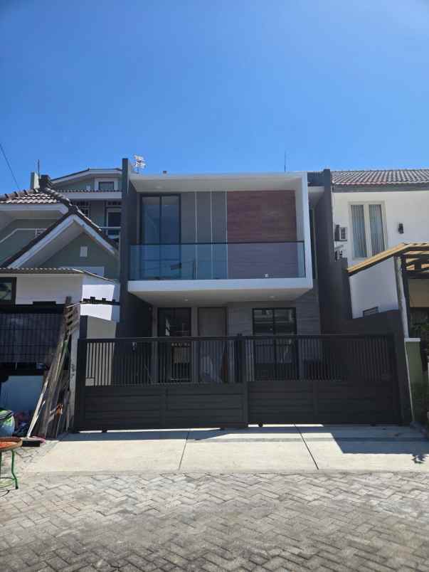 rumah baru minimalis pantai mentari surabaya timur