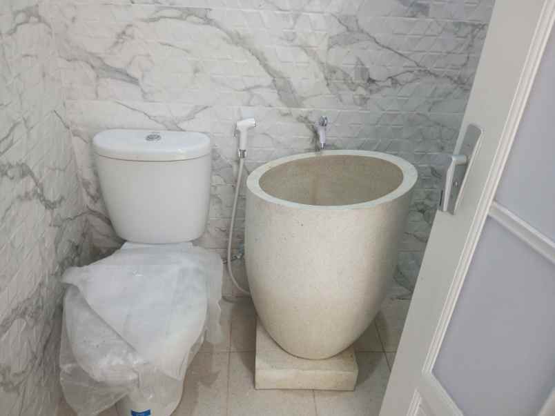 rumah baru minimalis termurah di cilandak kko