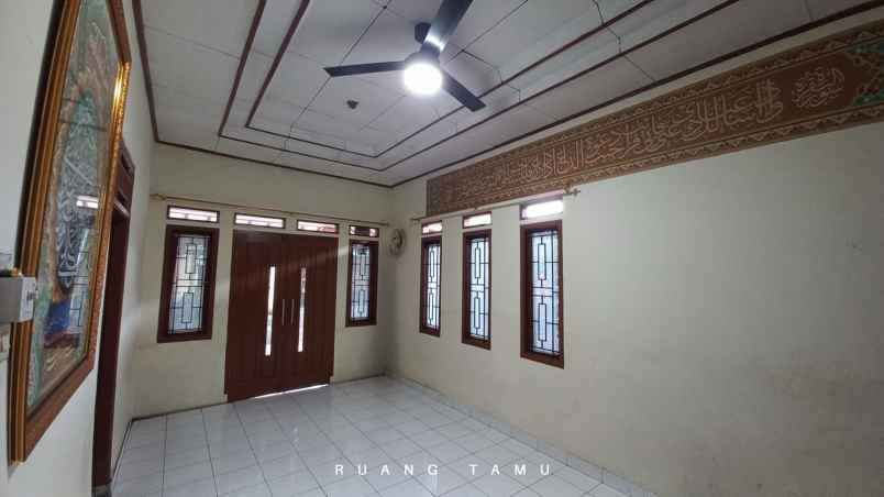 rumah besar dan tanah 542 m2 jual murah