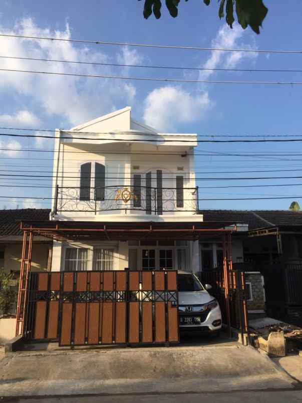 rumah cantik di bandung barat dijual cepat