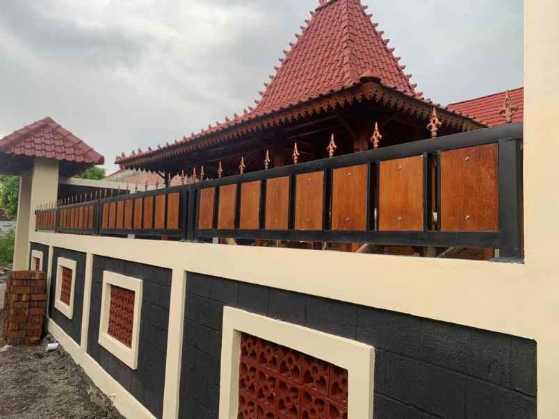 rumah cantik joglo jawa modern di palagan