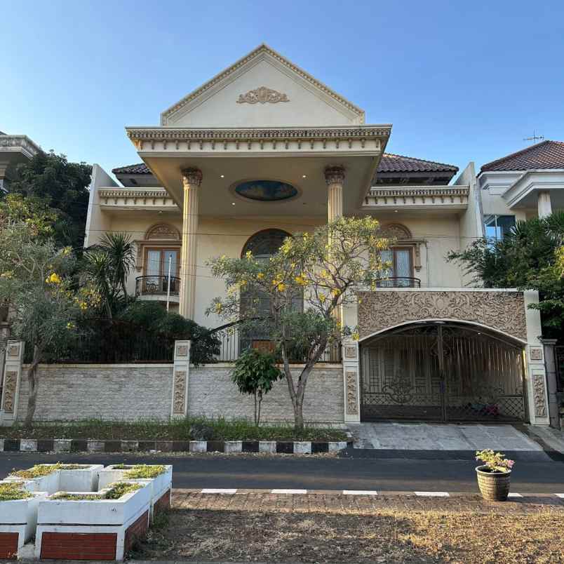 rumah classic margorejo indah doble way