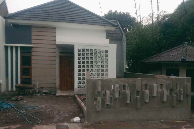 rumah cluster 3 kamar tidur nuansa alam cilame kbb