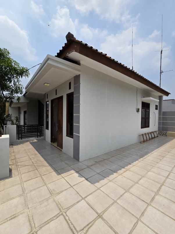 rumah dalam komplek harga di bawah pasaran siap huni