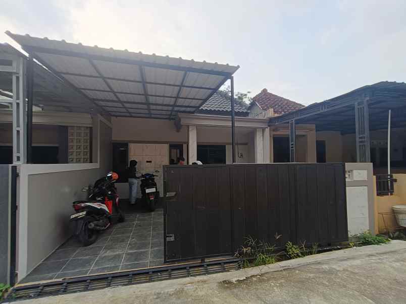rumah dekat kampus unnes di gunungpati semarang