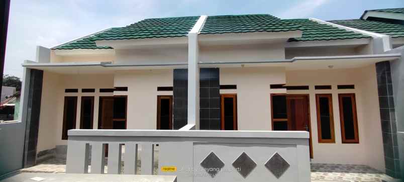 rumah di cipayung 1km kestasiun citayam hot promo cash