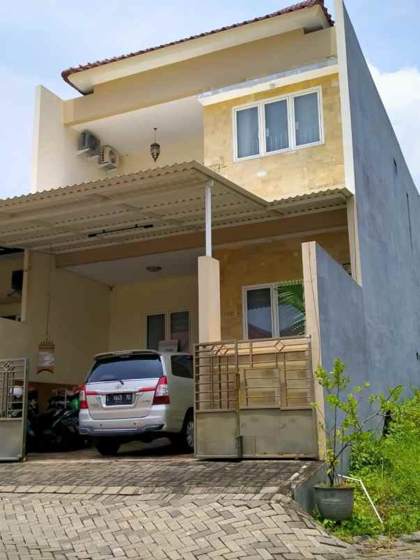 rumah dijual citraland taman international surabaya