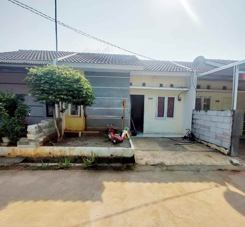 rumah dijual di perumahan bella residence subang