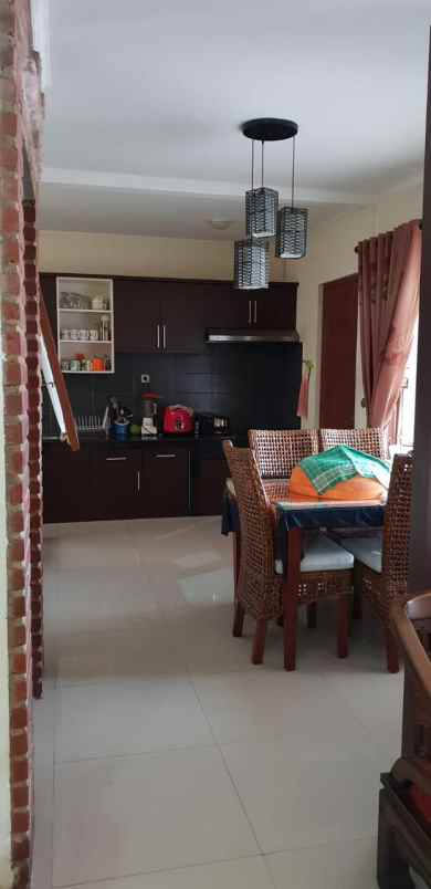 rumah full furnish posisi hook di arcamanik bandung