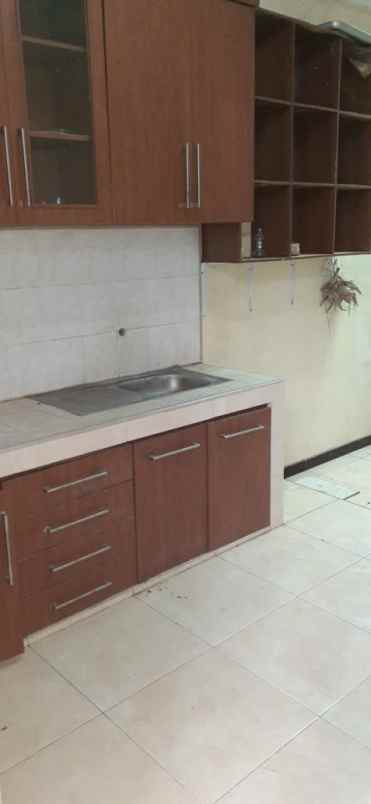 rumah graha estetika banyumanik semarang