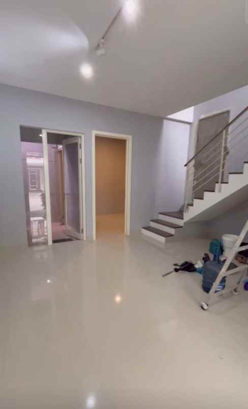 rumah grand harvest baru renov surabaya barat