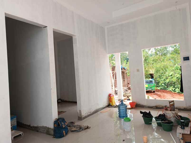 rumah harga 300jt an dekat undip tembalang banyumanik