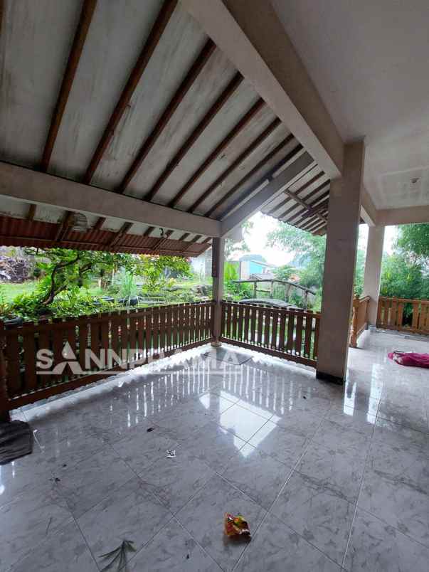 rumah hook tanah 585 beji dijual cepat tbr