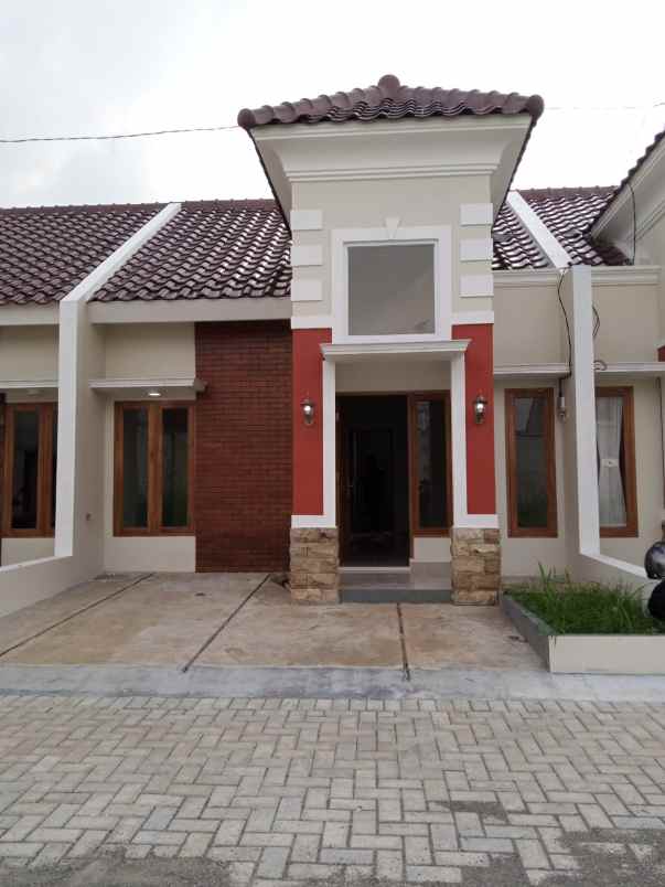 rumah jalan ciliwung kalimulya