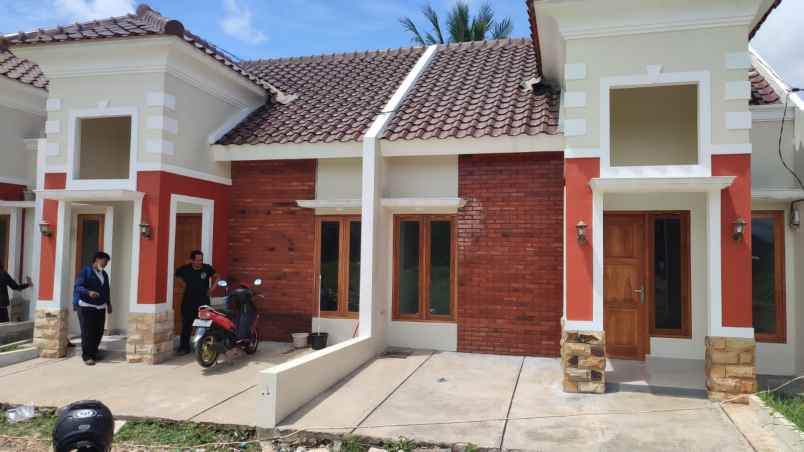 rumah jalan ciliwung kalimulya