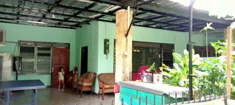 rumah jalan raya k panglima