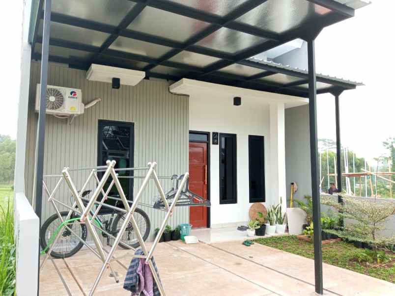 rumah jl alternative bukit indah