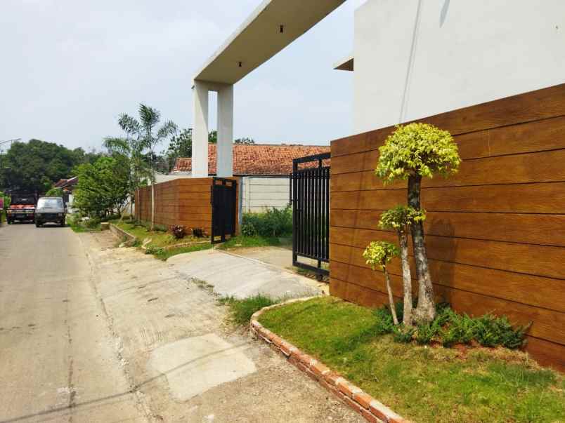 rumah jl babakan pocis tangerang