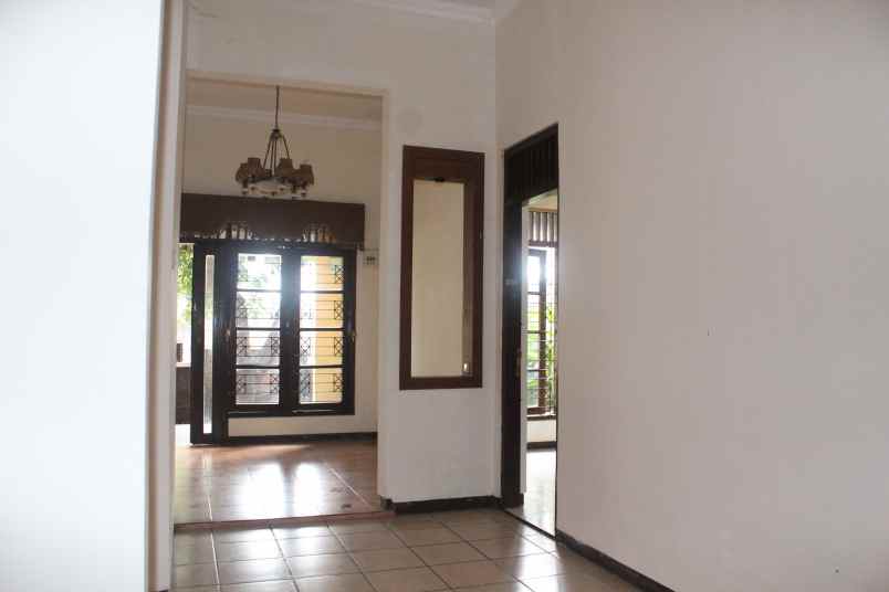 rumah jl durian selatan 2c no 3