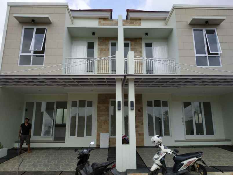 rumah jl raya serua ciputat bintaro