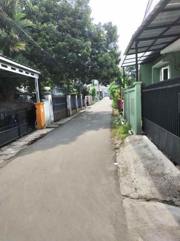 rumah jln haji sanim tanah baru